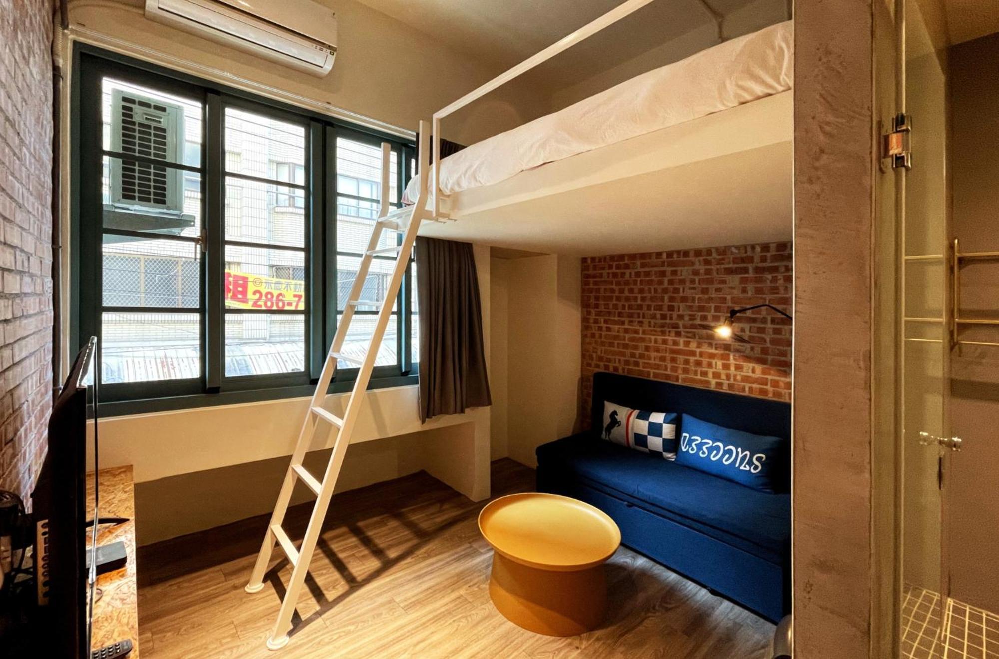 Funtime Hostel Chiayi Eksteriør billede