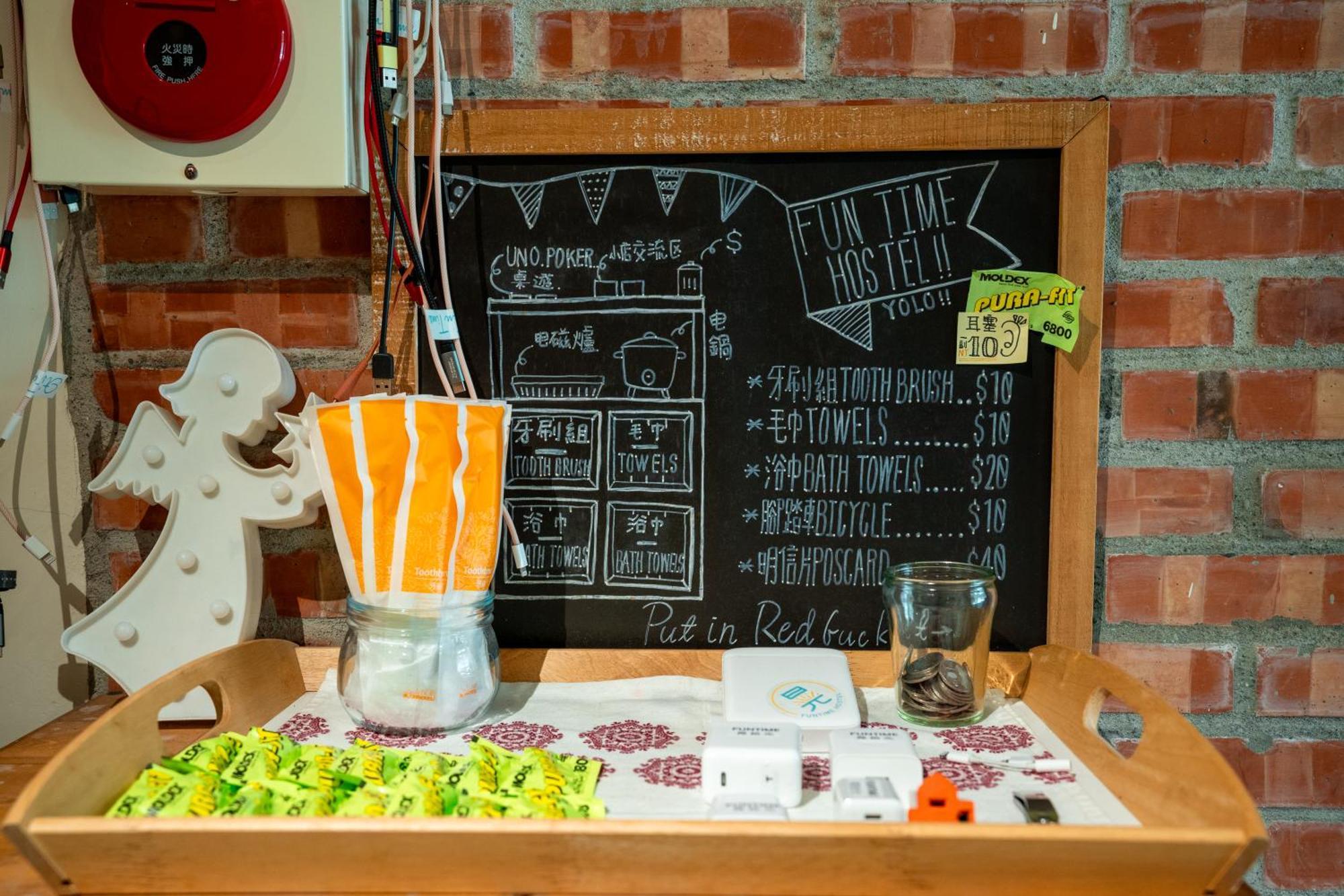 Funtime Hostel Chiayi Eksteriør billede